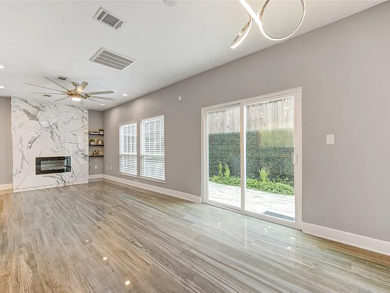 15137 Kimberley Ct #27 — Photo 8