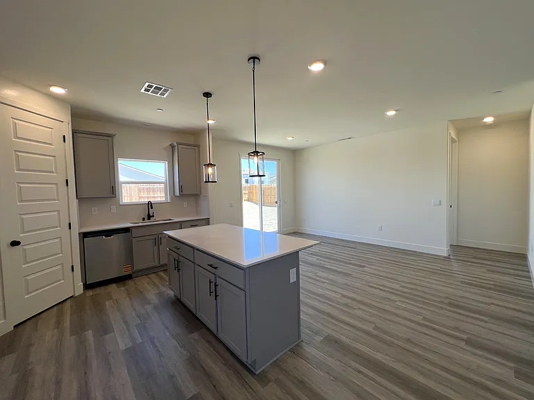 8234 March Violets Ave — Photo 15