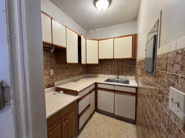 655 Western Ave, Lynn, MA