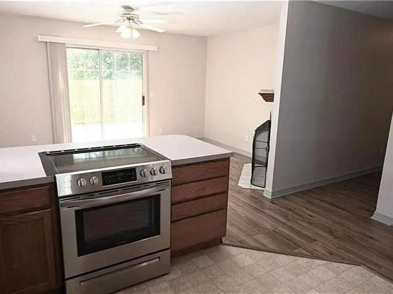 1796 N Salem Rd — Photo 11