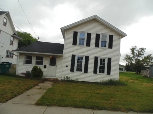 214 E Main St, Avon, NY 14414