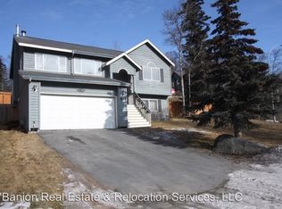 18643 Danny Dr, Eagle River, AK 99577