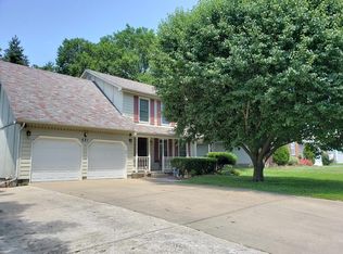 621 Windsor Cir, Pittsburg, KS 66762