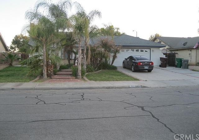 1st image of 25785 Casa Fantastico Dr