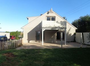 2826 Cape Horn Rd, Red Lion, PA 17356