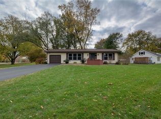 51 Larry Dr, Decatur, IL 62526