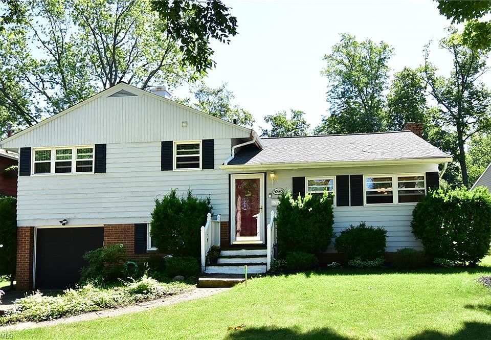1st image of 5845 Calamie Dr