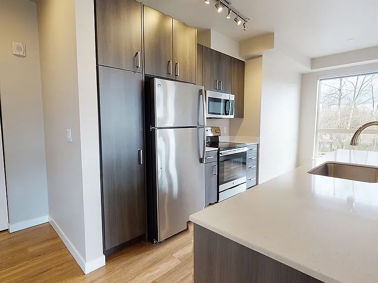 Pure Redmond — Photo 14