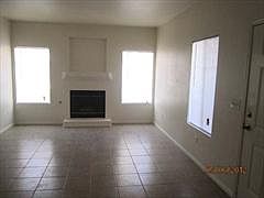 3rd image of 1712 N Jones Blvd