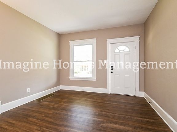 4th image of 1308 Westlake Ave