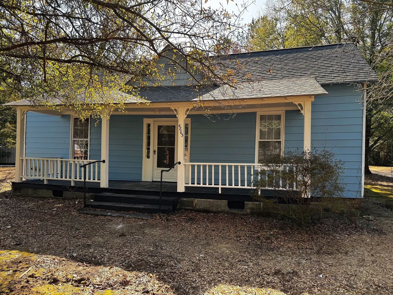 4803 Cameron Rd — Photo 1