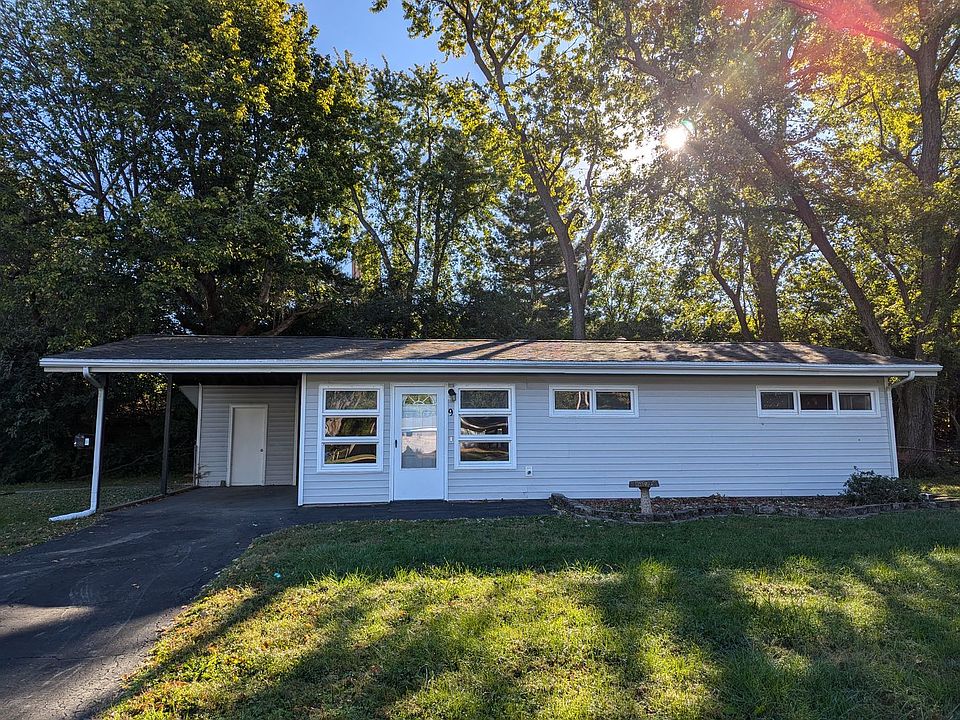 1st image of 9 Brightwell Ct