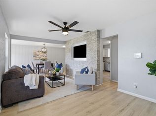 105 Tulip Dr, Garland, TX 75041