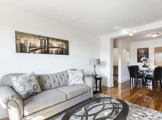 2051 Seagirt Blvd APT 4E, Far Rockaway, NY 11691