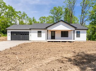 6839 Coy Rd, Livonia, NY 14487