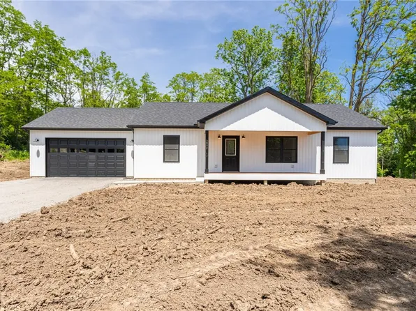 6839 Coy Rd, Livonia, NY 14487