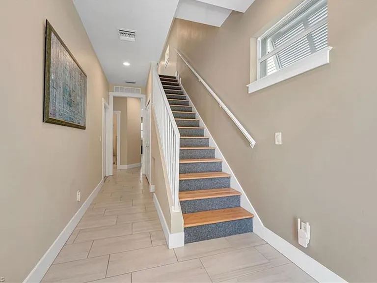 2364 Becca Ave — Photo 5