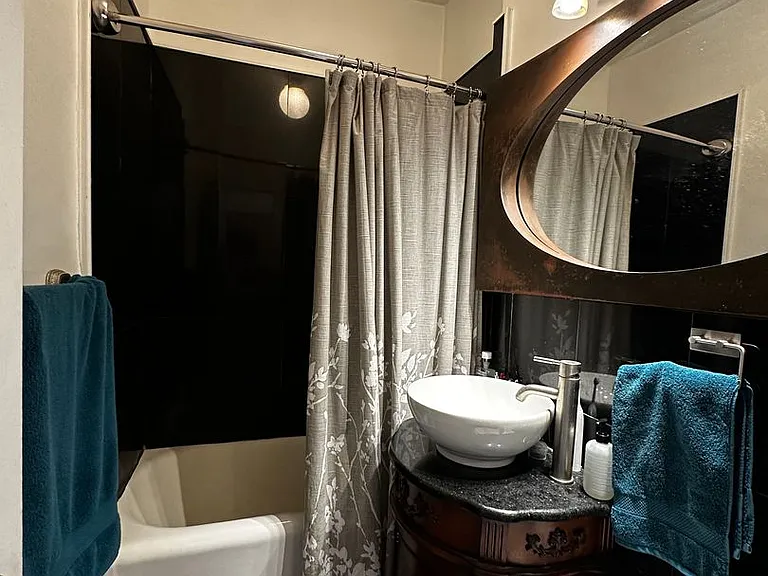 456 Beacon St #10 — Photo 11