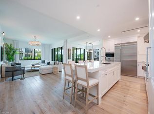 1130 3rd Ave S #109, Naples, FL 34102