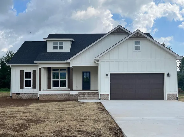 133 Golden St, Dunlap, TN 37327