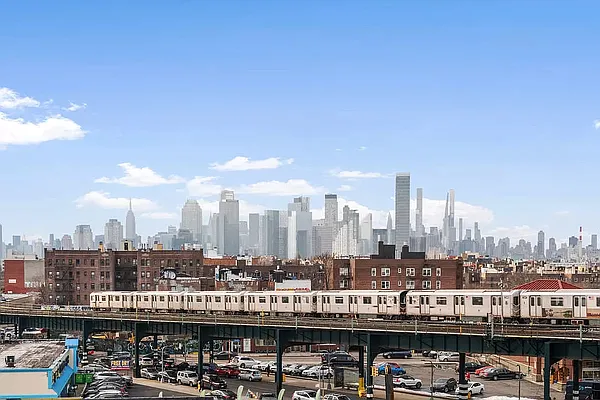 Rented by Compass | media 7