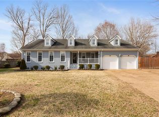 1900 Hickory Hollow Ct, Chesapeake, VA 23320