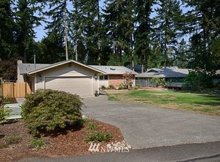 7208 41st Ave SE, Lacey, WA