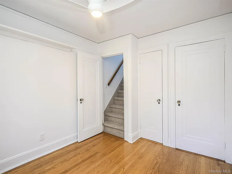 121 Hillcrest Ave — Photo 27