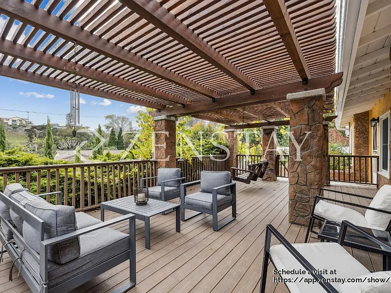 Front Porch with Outdoor Seating and Views!