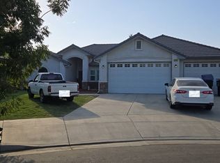 1127 N Citrus Ct, Visalia, CA 93292
