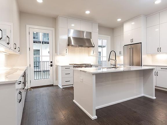 Boulevard Home Design Kitchen