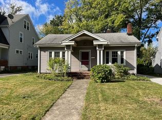 1356 Plainfield Rd, South Euclid, OH 44121