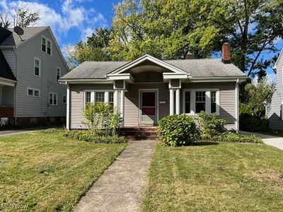 1356 Plainfield Rd, South Euclid, OH, 44121