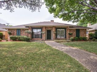 16807 Rustic Meadows Dr, Dallas, TX 75248