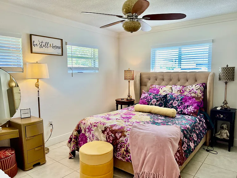 3920 Prudence Dr — Photo 10