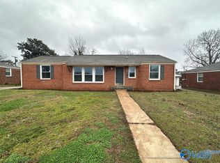 3604 Memorial Pkwy NW, Huntsville, AL 35801