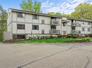 505 Hunters Path Rd APT 13, Bridgeville, PA 15017