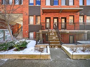 871 Wilson Ave #21, Toronto, ON M3K 1E6
