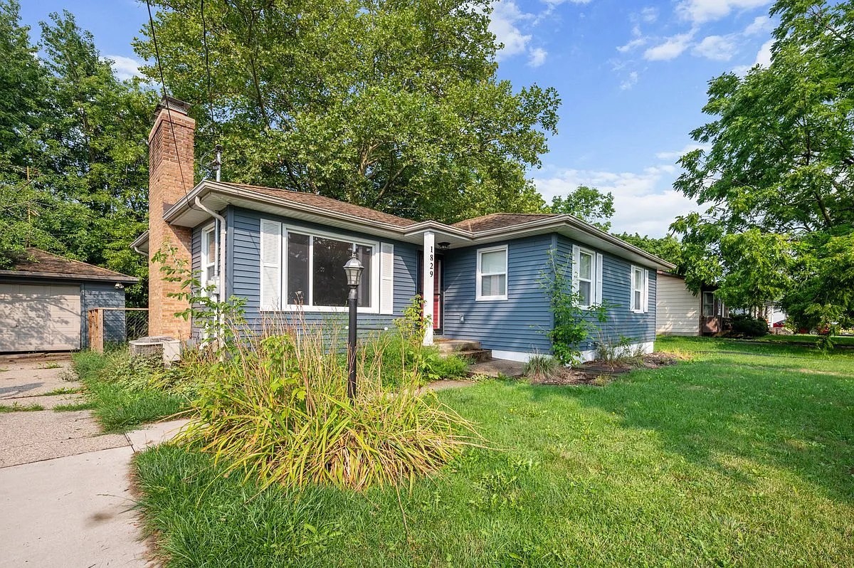 3 bed, 1758 sqft, $2,500 — Photo 1
