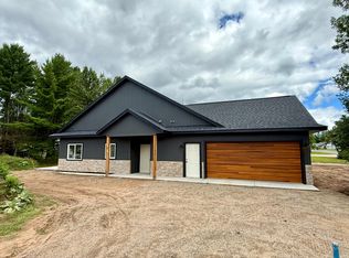 1101 Aquila Ct E, Eagle River, WI 54521