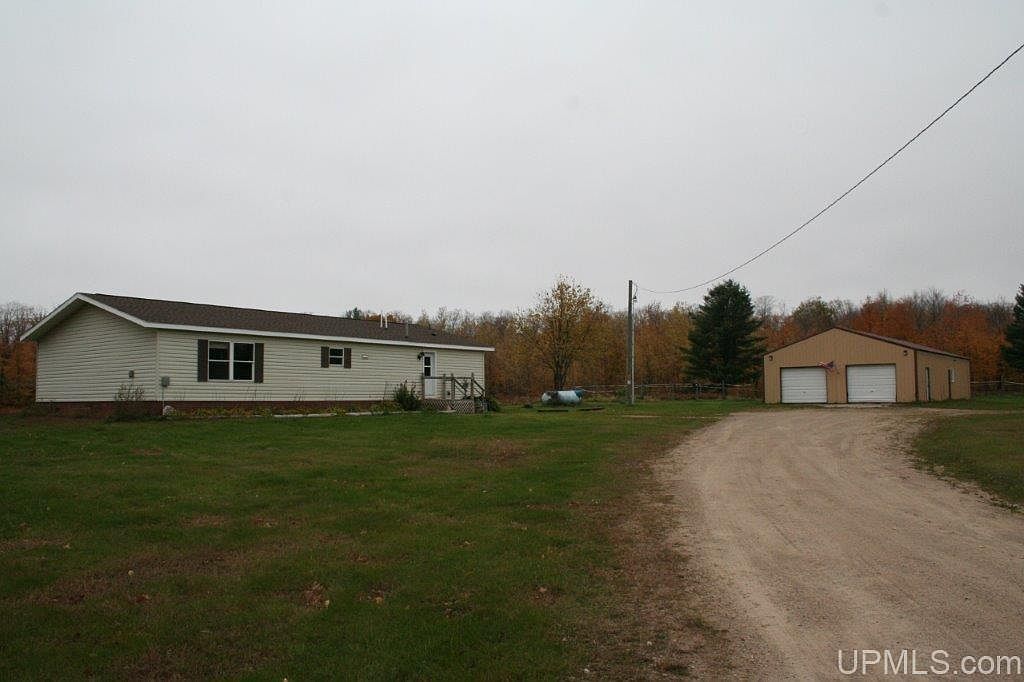 N6511 Connors Rd Munising Mi 49862 Mls 1123980 Zillow