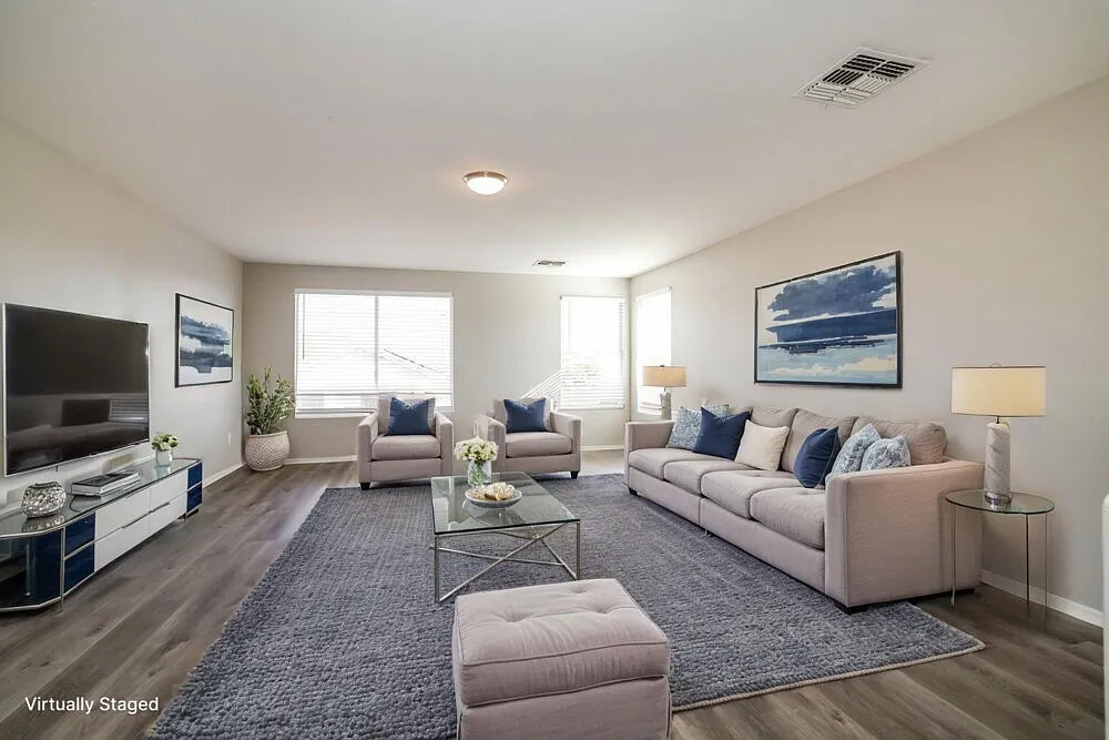 4 bed, 2.0 bath, 1831 sqft, $1,865 — Photo 4