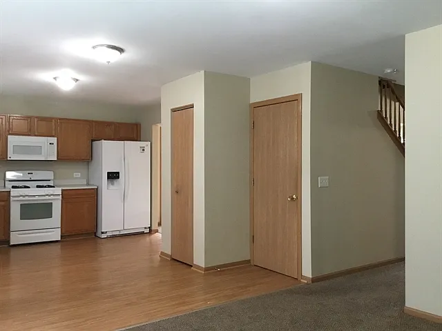 481 Pheasant Chase Dr — Photo 4