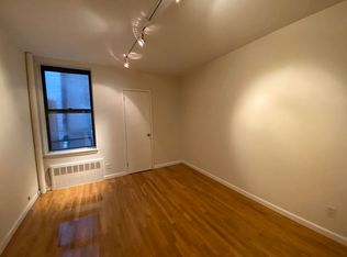 409 Grand St APT 2F, Brooklyn, NY 11211