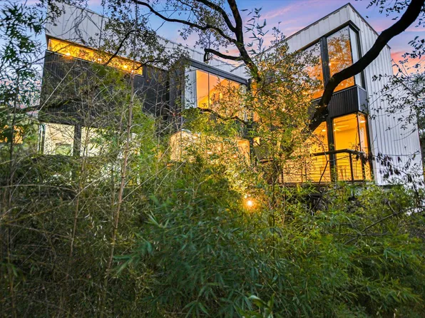 1325 Bonham Ter #A, Austin, TX 78704