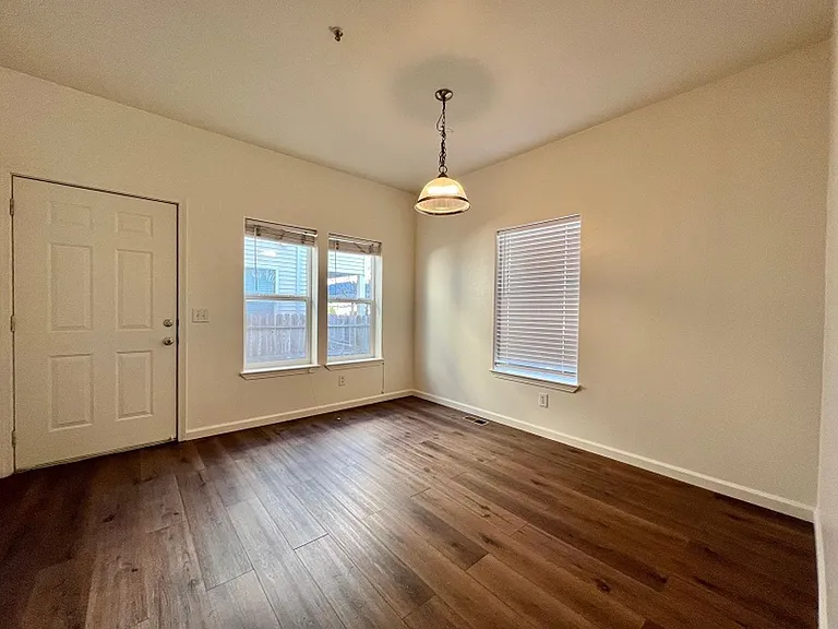 1540 Pueblo Ave #A-N — Photo 7