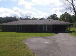 32 Tatum Salt Dome Rd, Lumberton, MS 39455