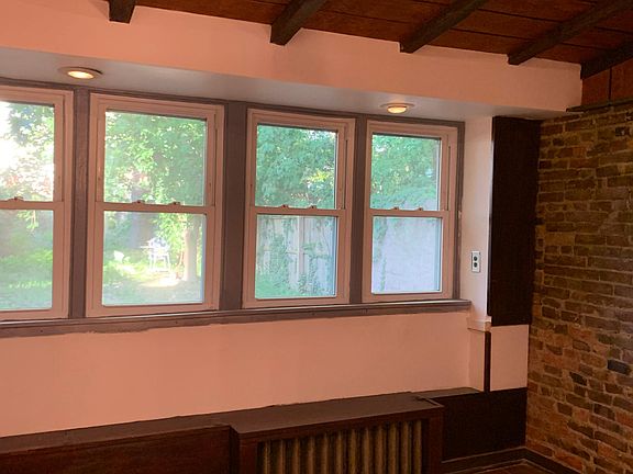 5th image of 4717 Umbria St