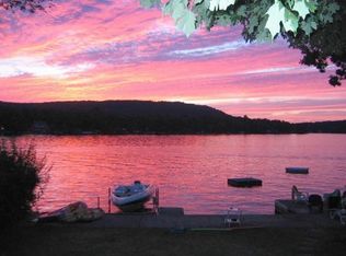 3 4th St, Branchville, NJ 07826