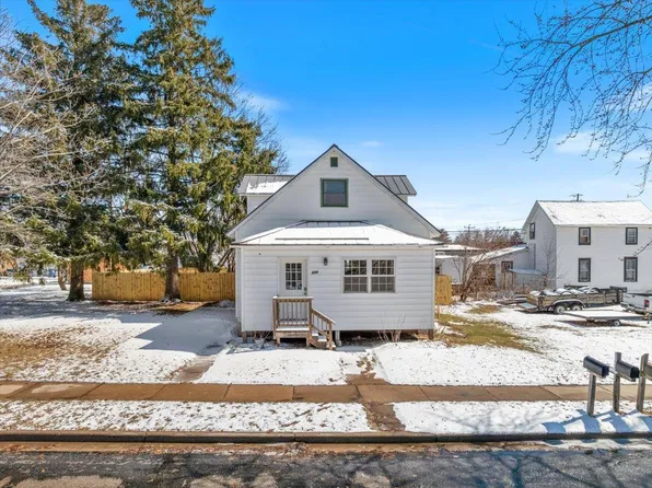 119 South 4TH AVENUE, Edgar, WI 54426